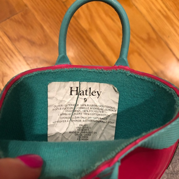 Hatley, toddler rain boots, size 9 - Picture 3 of 4